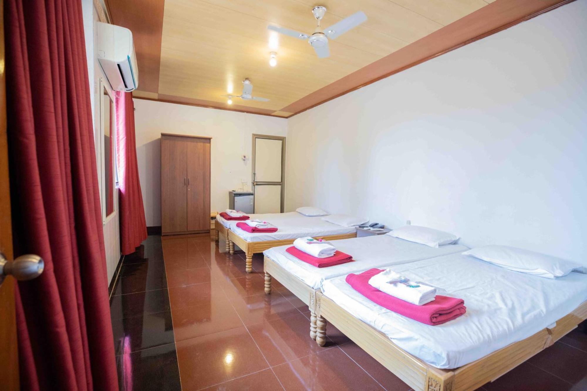Gp Hotels And Resorts Насик Экстерьер фото